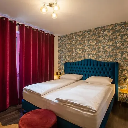 Deluxe-apartment Frankfurt West *